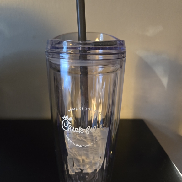 Chick-fil-A Clear Tumbler with Straw - Picture 1 of 2
